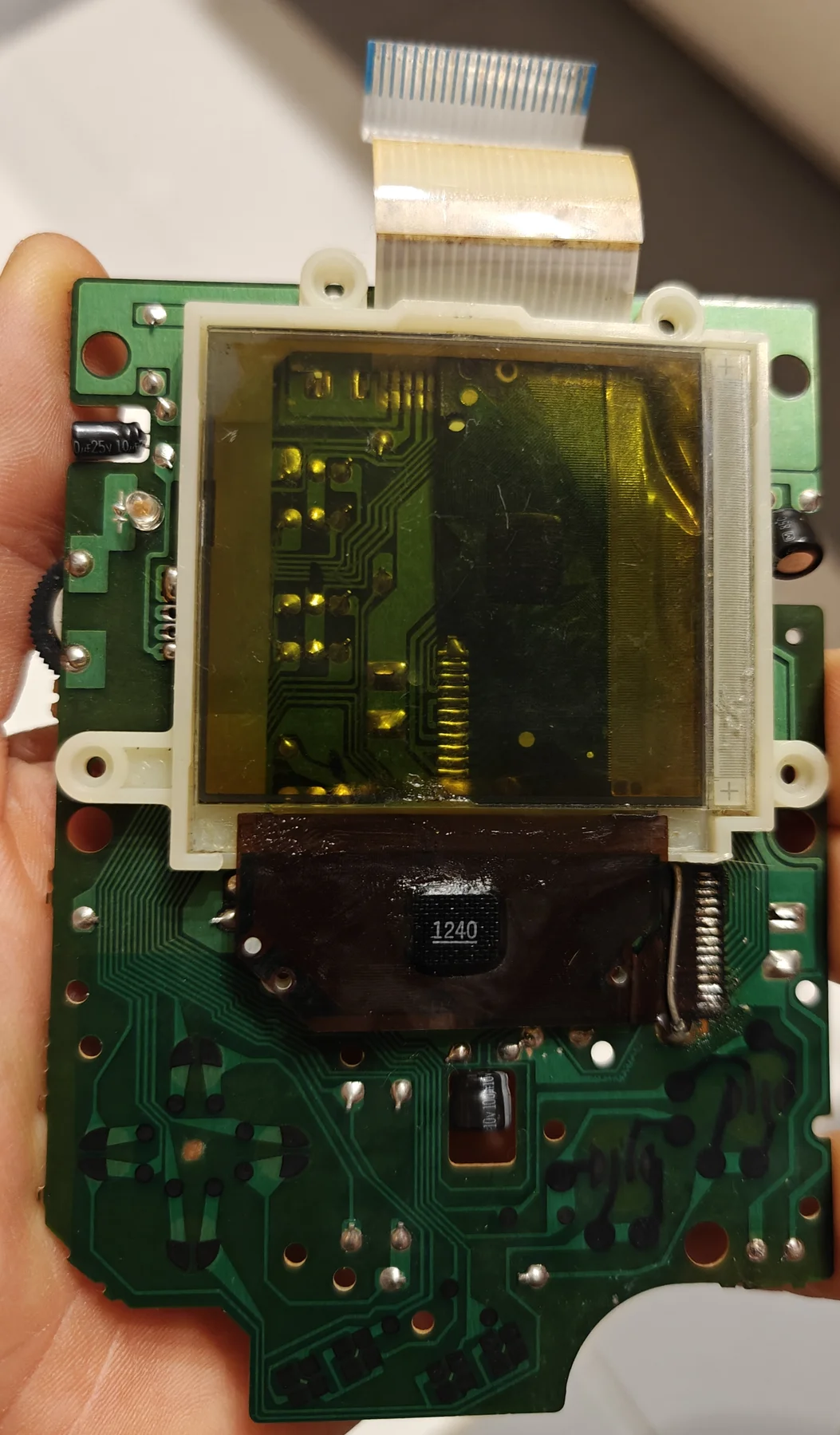 DMG-LCD-06