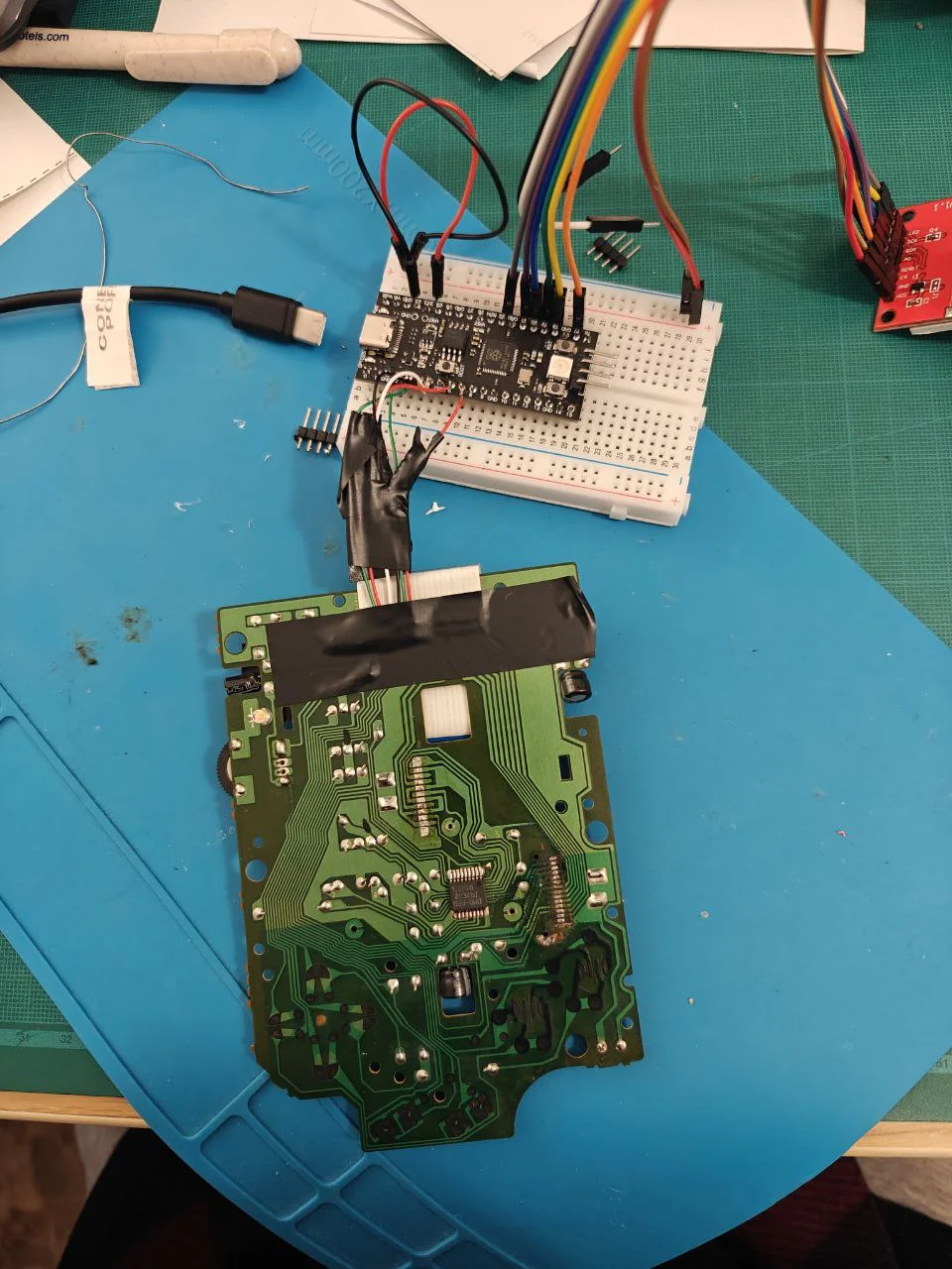 DMG-LCD-06 wired